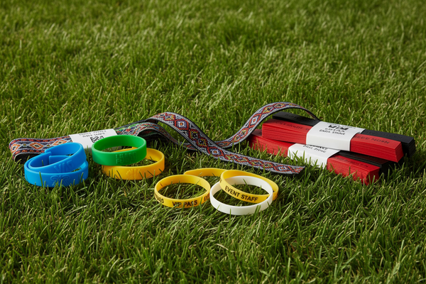 Flexible support from small lots to mass production